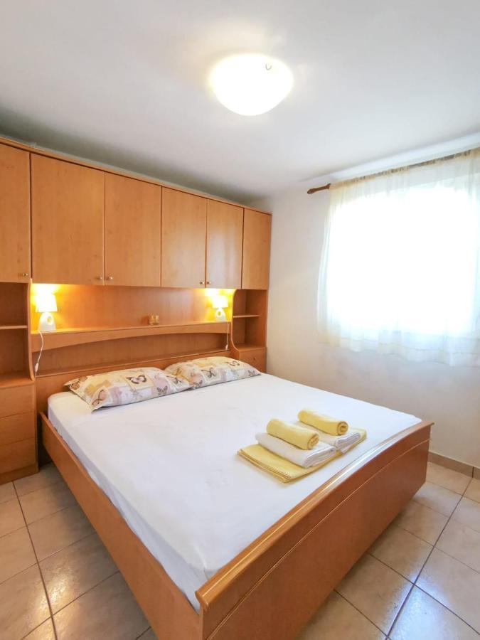 Apartments By The Sea Mimice, Omis - 14230 Exterior foto